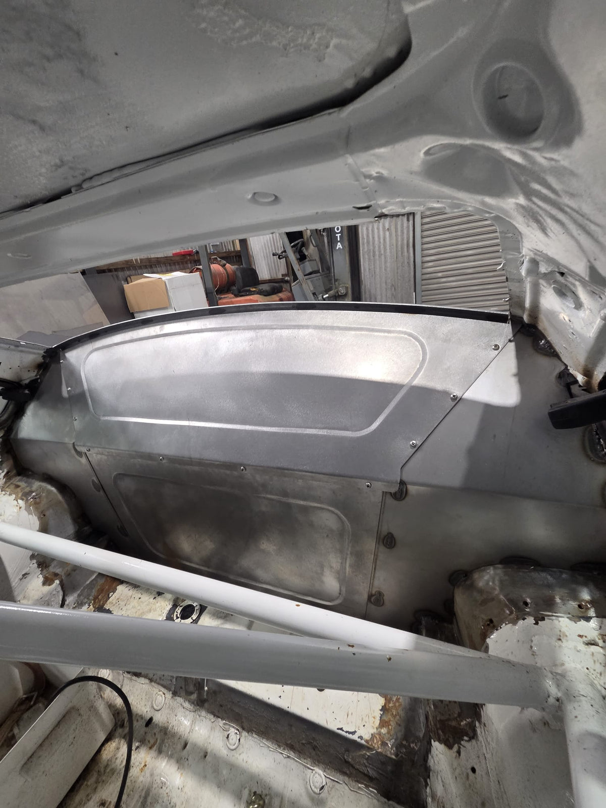 BMW E36 rear firewall (DIY)