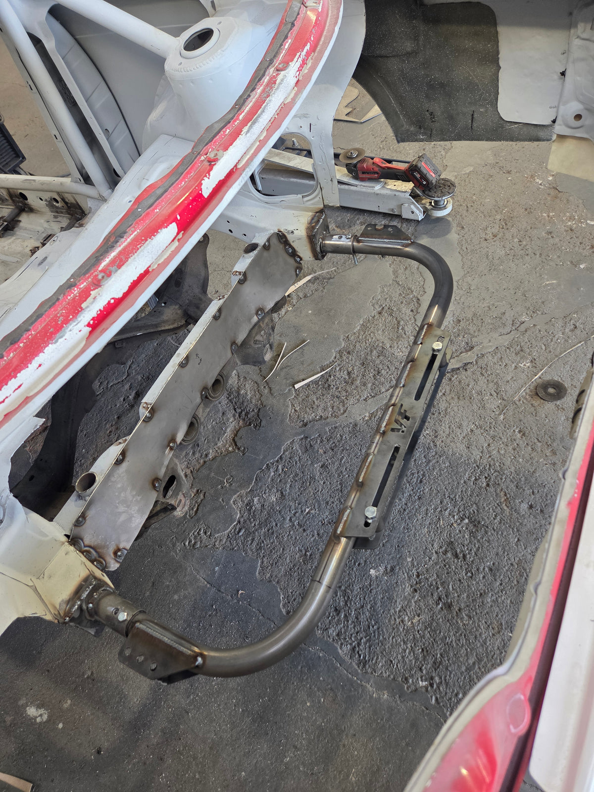 Universal bash bar mounts