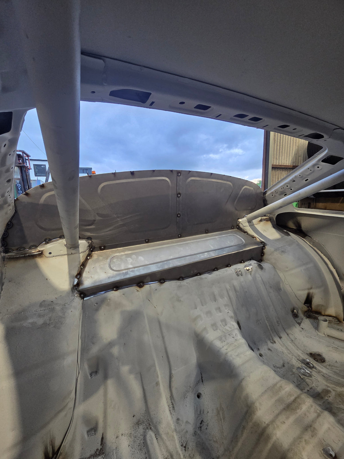 Nissan Silvia S14 rear bulkhead (firewall) kit